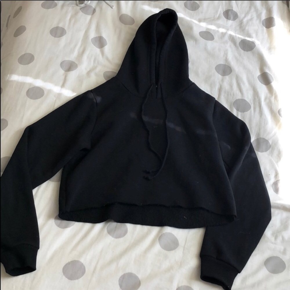 Brandy Melville black cropped hoodie. One size